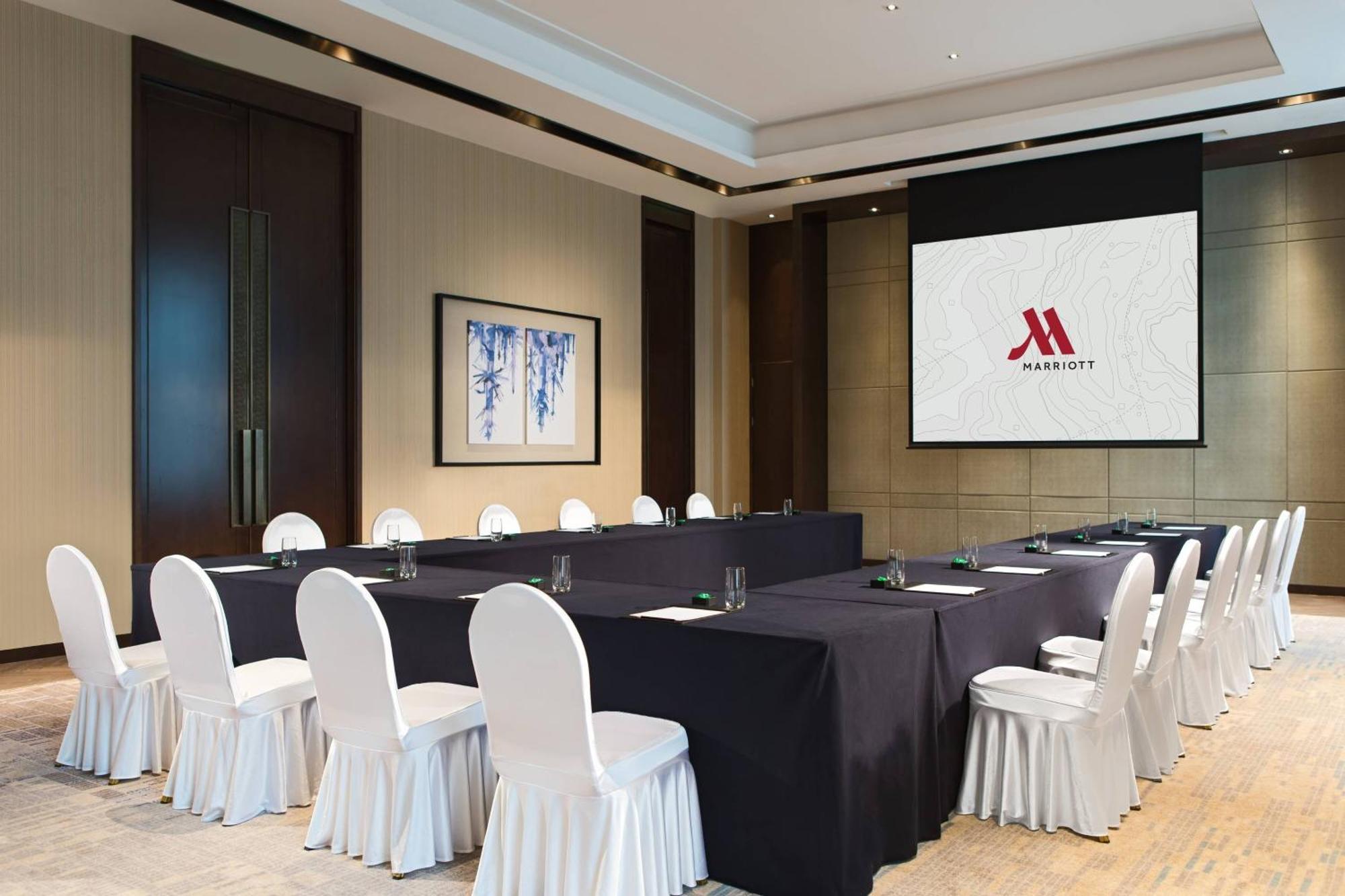 Chongqing Marriott Hotel Dış mekan fotoğraf